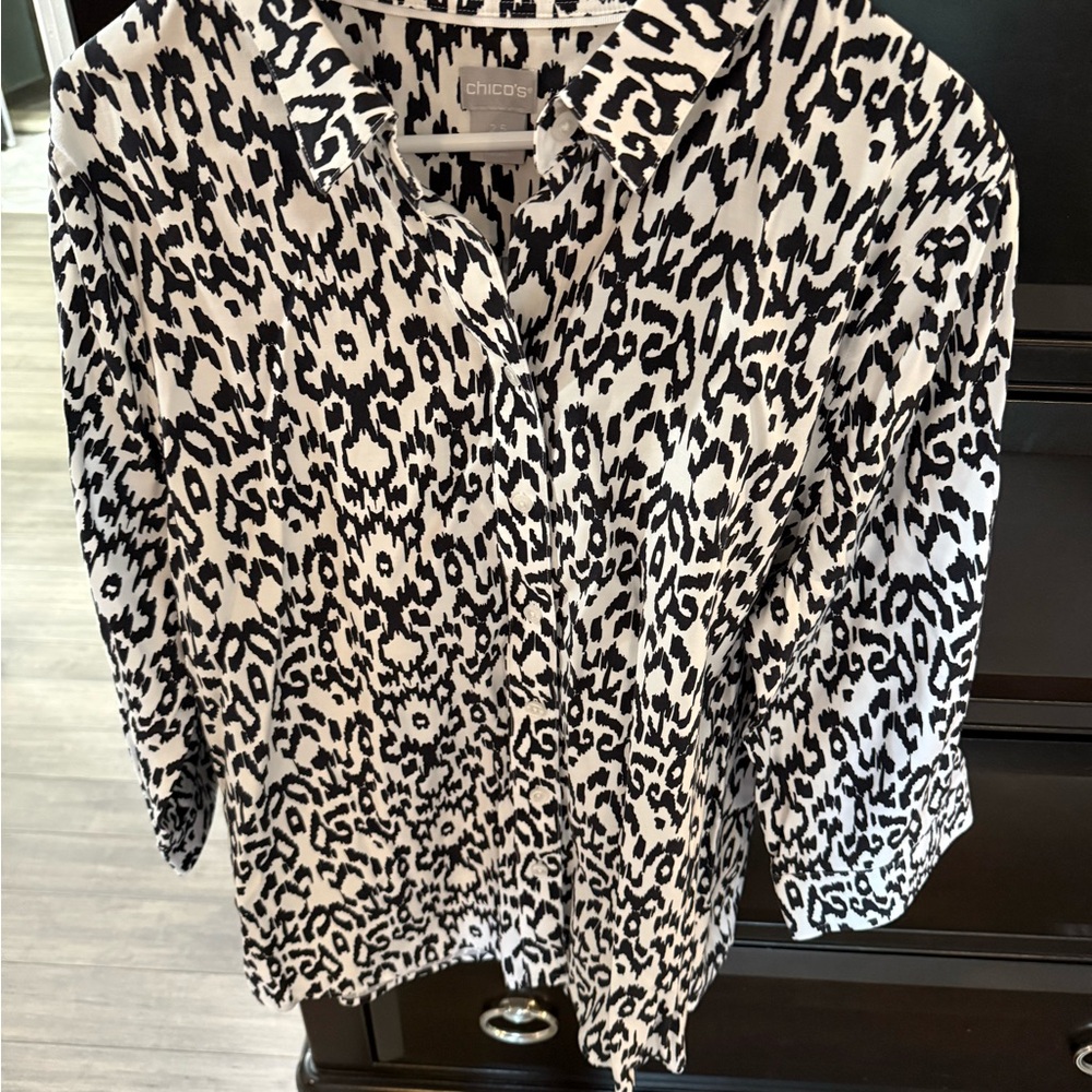 Chico's Monochrome Patterned Blouse - image 1